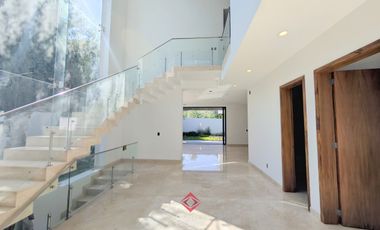 Casa Nueva de Lujo en Renta en Reserva Real