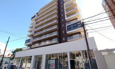 LOCAL EN VENTA MORON NORTE - EXCELENTE UBICACION