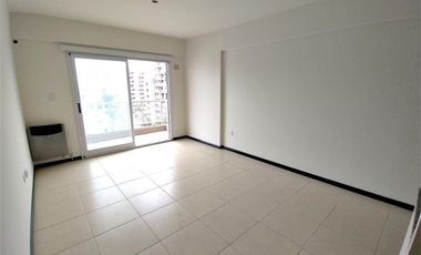 LOCAL EN VENTA MORON NORTE - EXCELENTE UBICACION