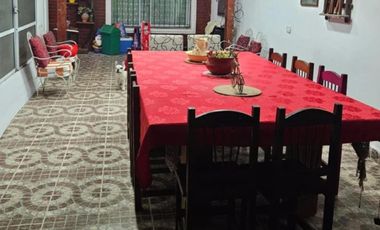 Casa en venta - 4 Dormitorios 2 Baños - Baradero