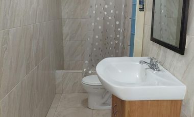 ALQUILER DEPARTAMENTO AMPLIO URDESA CENTRAL PARQUEO PRIVADO (DB)