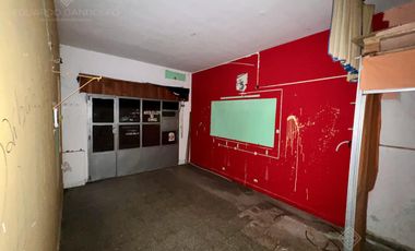 2 dorm   2 baños   jardín   cochera - VENTA DIRECTA!!