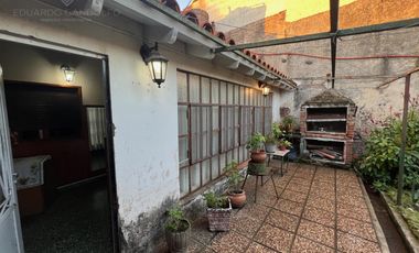 2 dorm   2 baños   jardín   cochera - VENTA DIRECTA!!