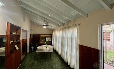 2 dorm   2 baños   jardín   cochera - VENTA DIRECTA!!