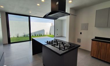 CASA EN VENTA EN VALLE IMPERIAL