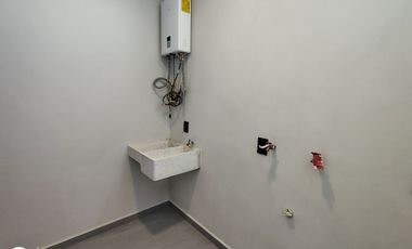 CASA EN VENTA EN VALLE IMPERIAL