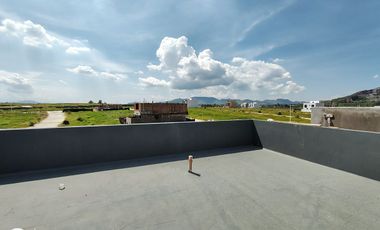 CASA EN VENTA EN VALLE IMPERIAL