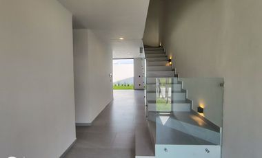 CASA EN VENTA EN VALLE IMPERIAL