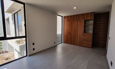 CASA EN VENTA EN VALLE IMPERIAL