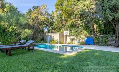 Casa en venta en San Isidro - Santa Rita - 5 dormitorios