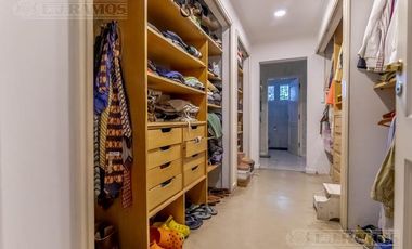 Casa en venta en San Isidro - Santa Rita - 5 dormitorios