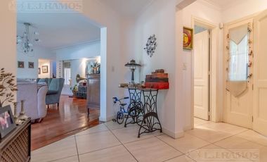 Casa en venta en San Isidro - Santa Rita - 5 dormitorios