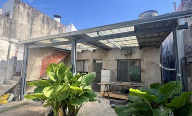 Impecable inmueble con garage y jardín - Vta Directa - OPORTUNIDAD!!!