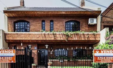 Venta Casa Chalet 5 Dormitorios Villa Ballester