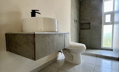 CASA EN VENTA EN PRIVADA DEL FRACCIONAMIENTO SABINES