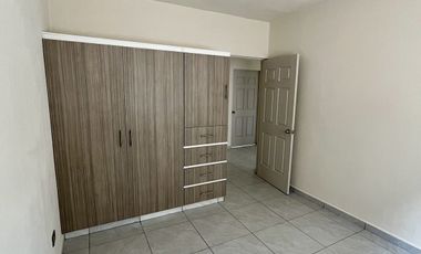 CASA EN VENTA EN PRIVADA DEL FRACCIONAMIENTO SABINES