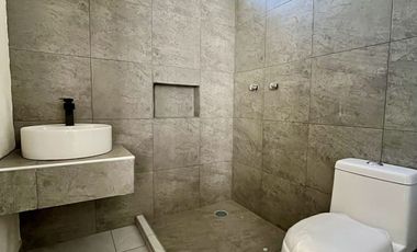 CASA EN VENTA EN PRIVADA DEL FRACCIONAMIENTO SABINES