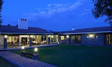 Casa renta La Laja