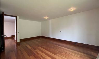 Venta de Hermosa Casa en Las Palmas en Exclusiva Unidad Cerrada