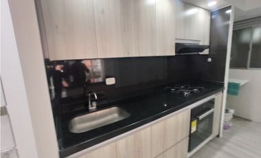 ACSI 584-A. Apartamento en Arriendo en Madrid, Provenzal