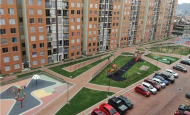 ACSI 584-A. Apartamento en Arriendo en Madrid, Provenzal