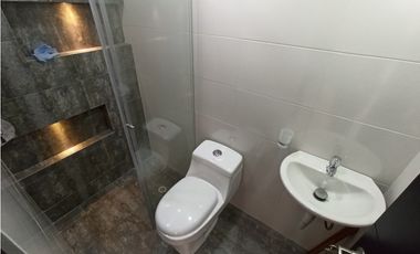 ACSI 584-A. Apartamento en Arriendo en Madrid, Provenzal