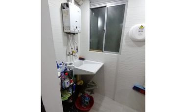 ACSI 584-A. Apartamento en Arriendo en Madrid, Provenzal