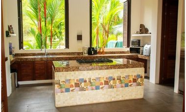 VENTA CASA EN MESA DE YEGUAS