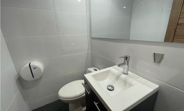 SE ARRIENDA OFICINA SECTOR EL RETIRO