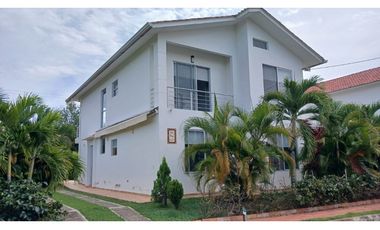 VENTA CASA EN ANAPOIMA