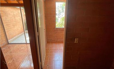 COD: 3610 - Casa en arriendo – Itagüí, sector Suramérica