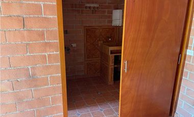 COD: 3610 - Casa en arriendo – Itagüí, sector Suramérica