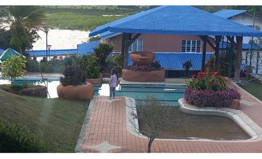 SE VENDE HERMOSA CASA CAMPESTE CON MUELLE PRIVADO