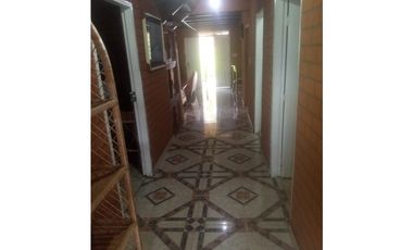 SE VENDE HERMOSA CASA CAMPESTE CON MUELLE PRIVADO