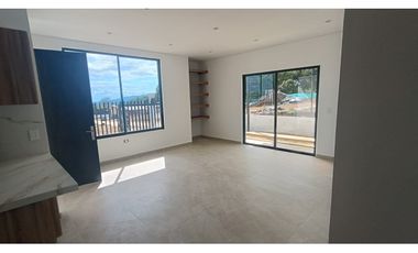 Vendo casa en la mesa en planos