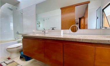 SE ARRIENDA CASA EN HACIENDA FONTANAR