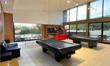 SE ARRIENDA CASA EN HACIENDA FONTANAR