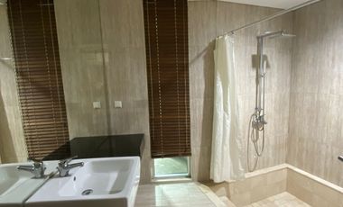 DISEWAKAN 3 beds APARTMENT KEMANG JAKARTA SELATAN