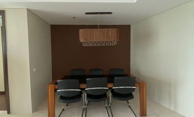 DISEWAKAN 3 beds APARTMENT KEMANG JAKARTA SELATAN