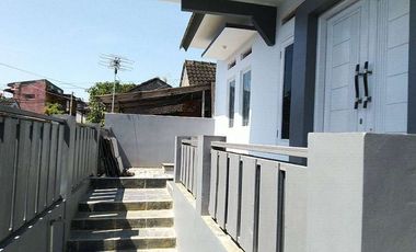 Rumah Nyaman Siap Huni Dekat Pusat Kota, Cilaku - Cianjur