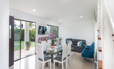 OPORTUNIDAD Venta Hermosa Casa Campestre en Jamundí