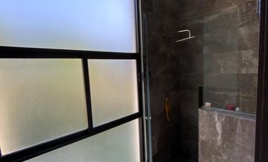 Bonita casa en venta en Lomas de Vallescondido