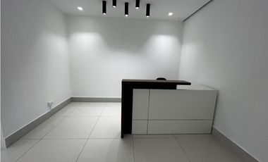 OFICINA / COSTA DEL ESTE / FINANCIAL PARK / 140 M2 / AMOBLADA