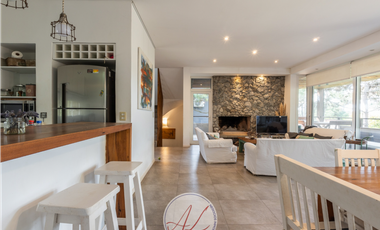 Casa en venta costa esmeralda