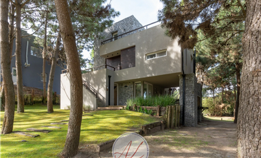 Casa en venta costa esmeralda