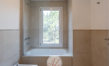 Casa en venta costa esmeralda