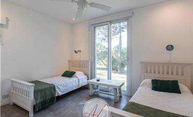 Casa en venta costa esmeralda