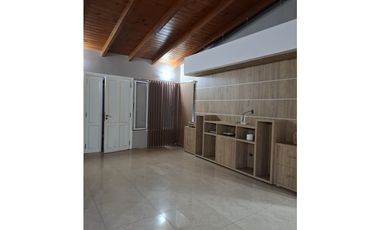 Se Alquila Casa de Categoria