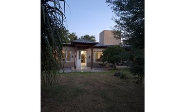 Se Alquila Casa de Categoria