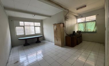 Judul Dijual Gudang Premium di  Narogong – Akses Kontainer & Kantor 2